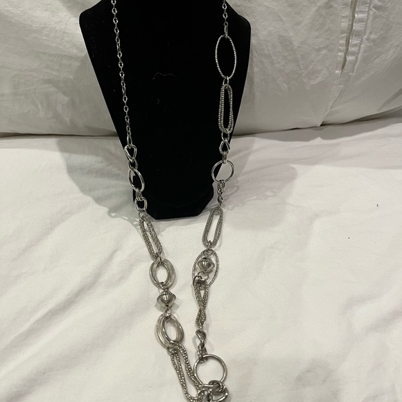 Fifth Avenue long sterling silver necklace - Picture 2 of 3